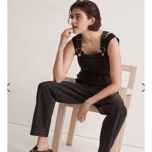 Madewell Straight-Leg Overalls in Lunar Wash